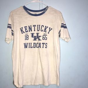 Kentucky wildcats tee shirt